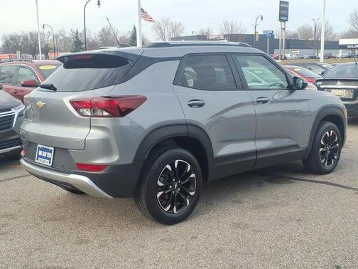 Sterling Gray Metallic 2023 Chevrolet Trailblazer LT