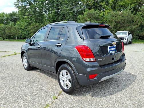 Gray 2018 Chevrolet Trax LT