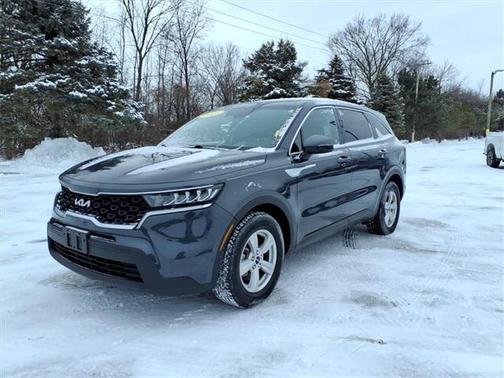 2023 Kia Sorento LX