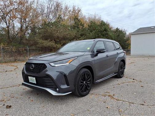 2023 Toyota Highlander XSE