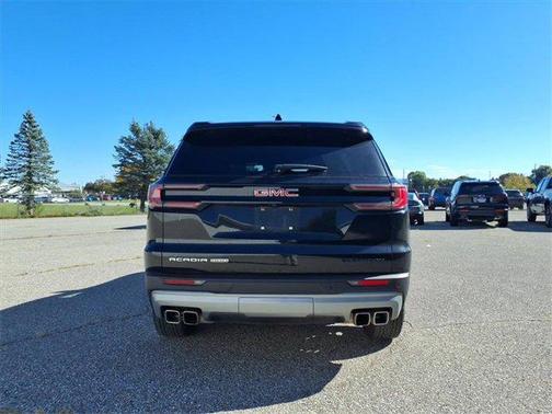 2024 GMC Acadia AWD Elevation