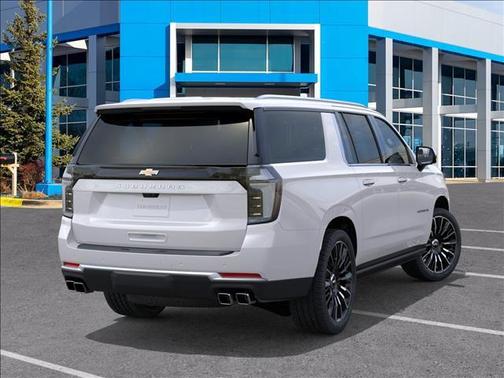 2025 Chevrolet Suburban 4WD High Country