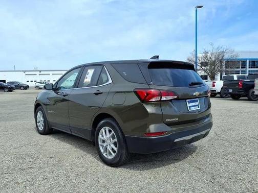 Harvest Bronze Metallic 2023 Chevrolet Equinox 1LT