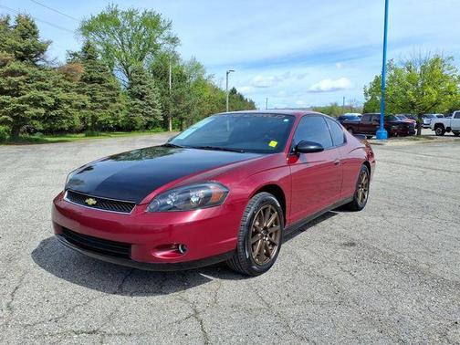 Red 2006 Chevrolet Monte Carlo LT
