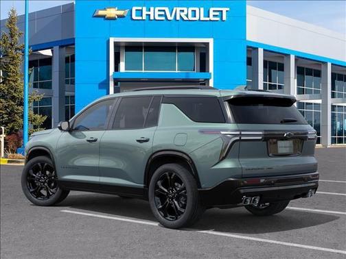 Trillium Green Metallic 2027 Chevrolet Traverse RS