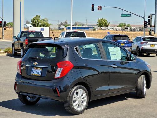 2021 Chevrolet Spark LT W/2LT
