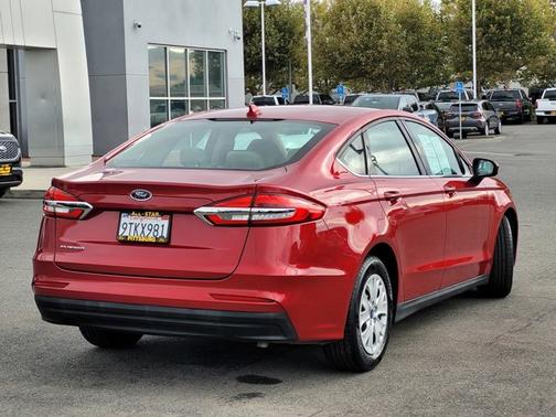 2020 Ford Fusion S