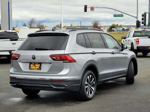 2022 Volkswagen Tiguan 2.0T S