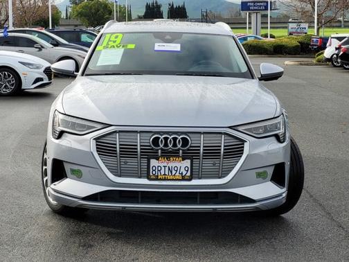 2019 Audi e-tron QUATTRO PREMIUM PLUS