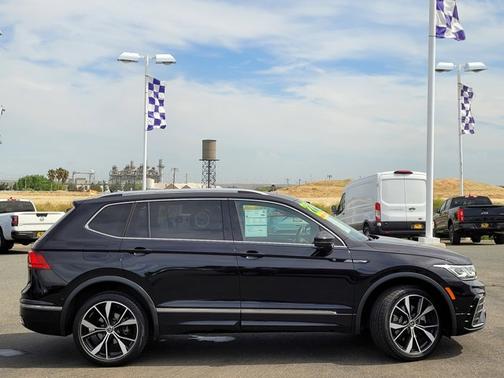 2022 Volkswagen Tiguan 2.0T SEL R-LINE