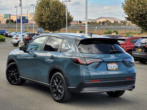 2023 Honda HR-V SPORT