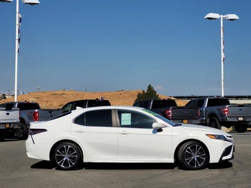 2021 Toyota Camry SENTSHADE