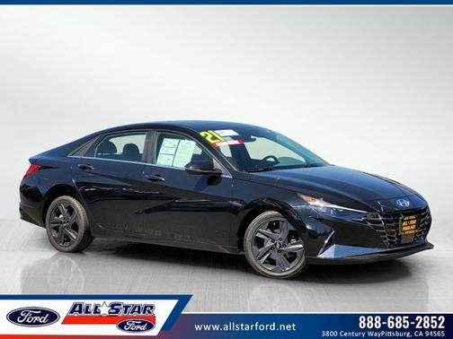 2021 Hyundai ELANTRA SEL