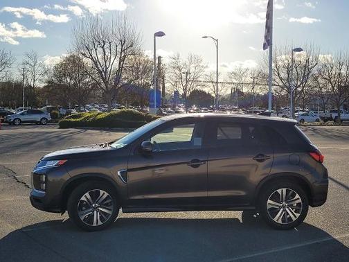 2023 Mitsubishi Outlander Sport 2.0 LE