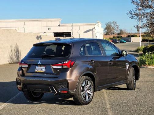2023 Mitsubishi Outlander Sport 2.0 LE
