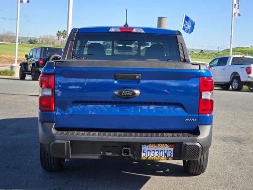 2023 Ford Maverick LARIAT