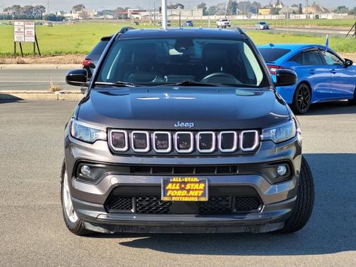 2022 Jeep Compass LATITUDE