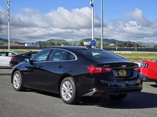 2024 Chevrolet Malibu LT W/1LT