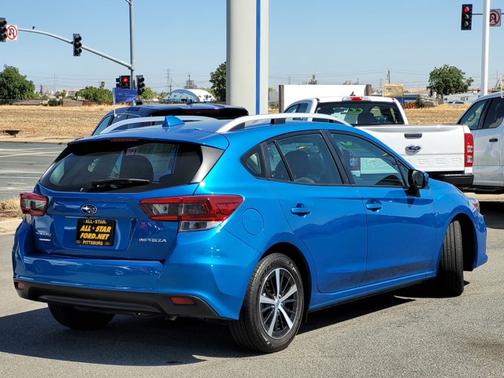2023 Subaru Impreza PREMIUM