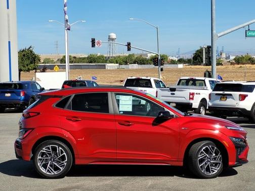 2022 Hyundai KONA N LINE