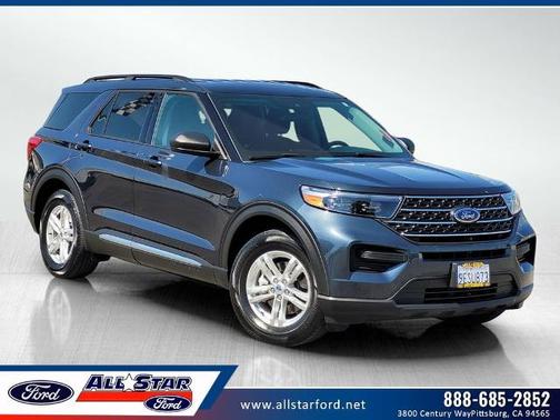 STONE BLUE METALLIC 2022 Ford Explorer XLT