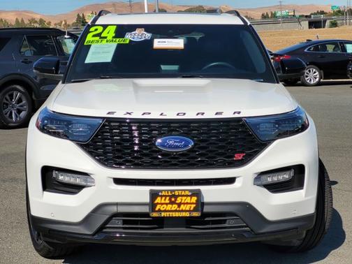 2024 Ford Explorer ST