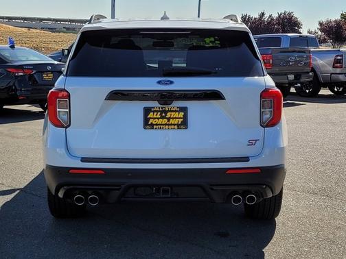 2024 Ford Explorer ST