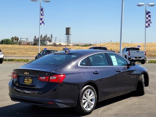 2023 Chevrolet Malibu LT W/1LT