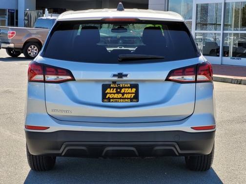 2022 Chevrolet Equinox LS