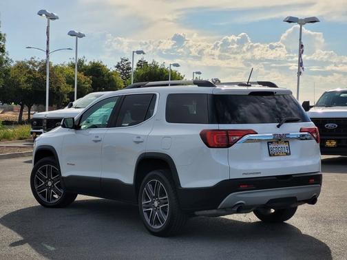 2019 GMC Acadia SLT-2