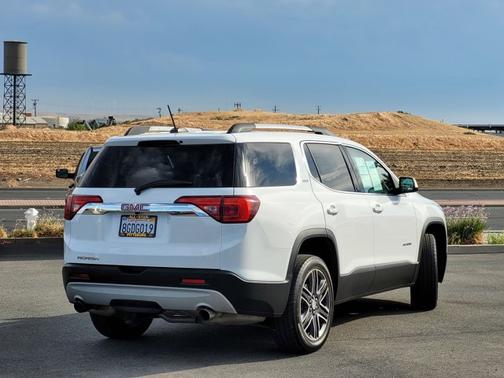 2019 GMC Acadia SLT-2