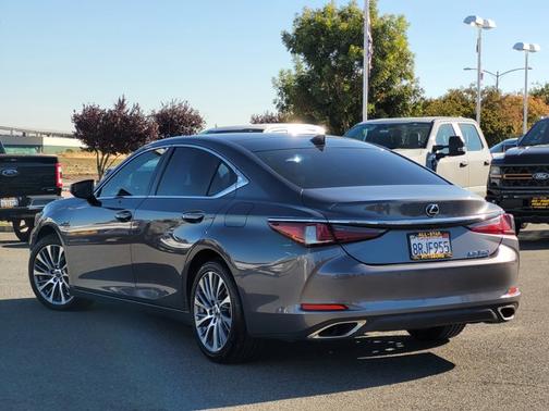 2020 Lexus ES 350 BASE