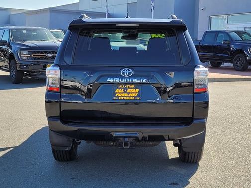 2024 Toyota 4Runner SR5