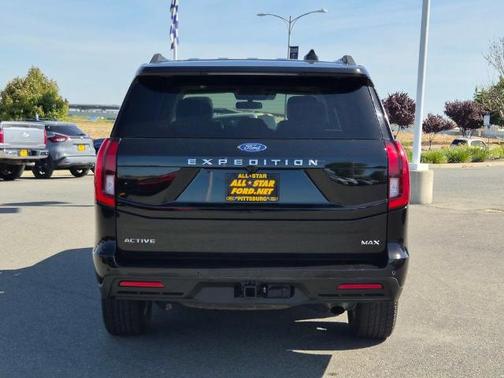 AGATE BLACK METALLIC 2025 Ford Expedition Max ACTIVE
