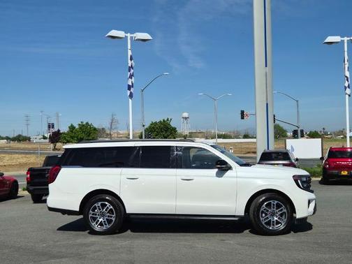 STAR WHITE MET TRI-COAT 2025 Ford Expedition Max ACTIVE