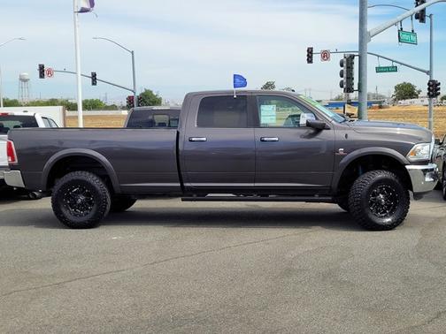 2017 RAM 2500 LARAMIE