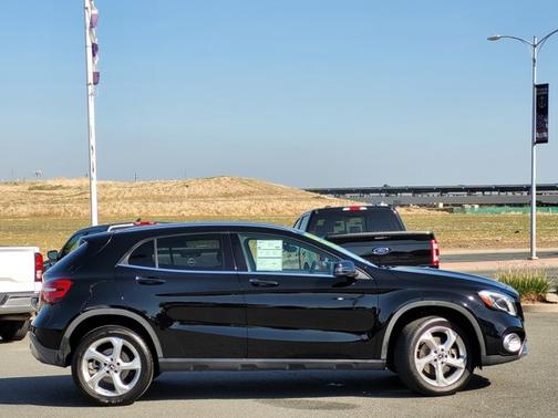 2019 Mercedes-Benz GLA 250 BASE 4MATIC