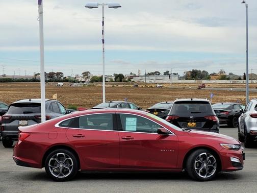 2024 Chevrolet Malibu LT W/1LT