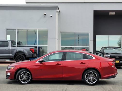 2024 Chevrolet Malibu LT W/1LT