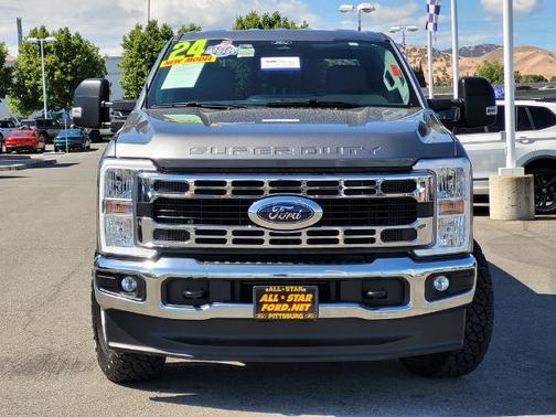 CARBONIZED GRAY 2024 Ford F-250 XLT