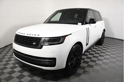 2025 Land Rover Range Rover P530 SE 7 Seat