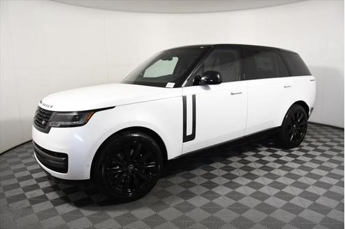 2025 Land Rover Range Rover P530 SE 7 Seat