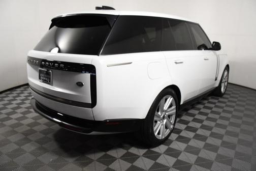 2023 Land Rover Range Rover P400 SE