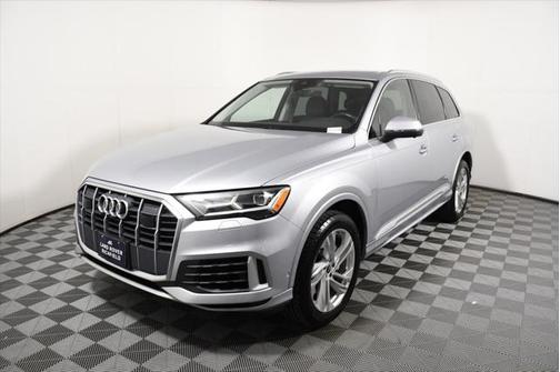 2022 Audi Q7 55 Premium Plus