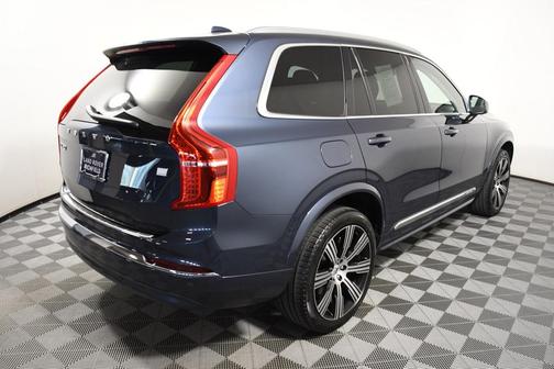 2023 Volvo XC90 Recharge Plug-In Hybrid T8 Core Bright Theme