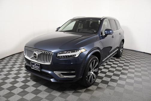 2023 Volvo XC90 Recharge Plug-In Hybrid T8 Core Bright Theme