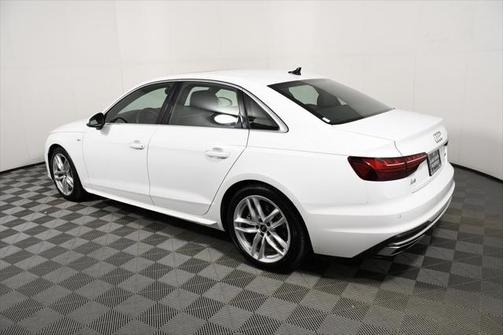 2024 Audi A4 45 S line Premium Plus