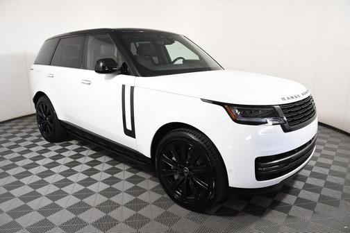 2025 Land Rover Range Rover P530 SE