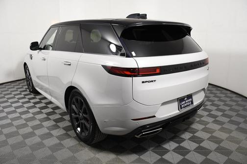 2023 Land Rover Range Rover Sport SE