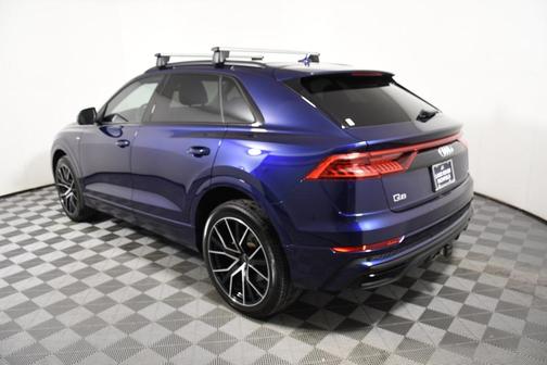 2021 Audi Q8 55 Premium Plus
